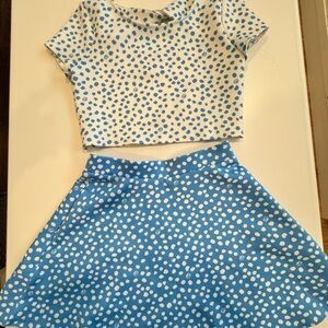 Lilly Pulitzer Blue and White Matching Set Floral Design